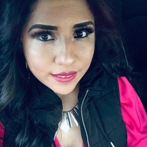 Meet your Posher, Jasmin